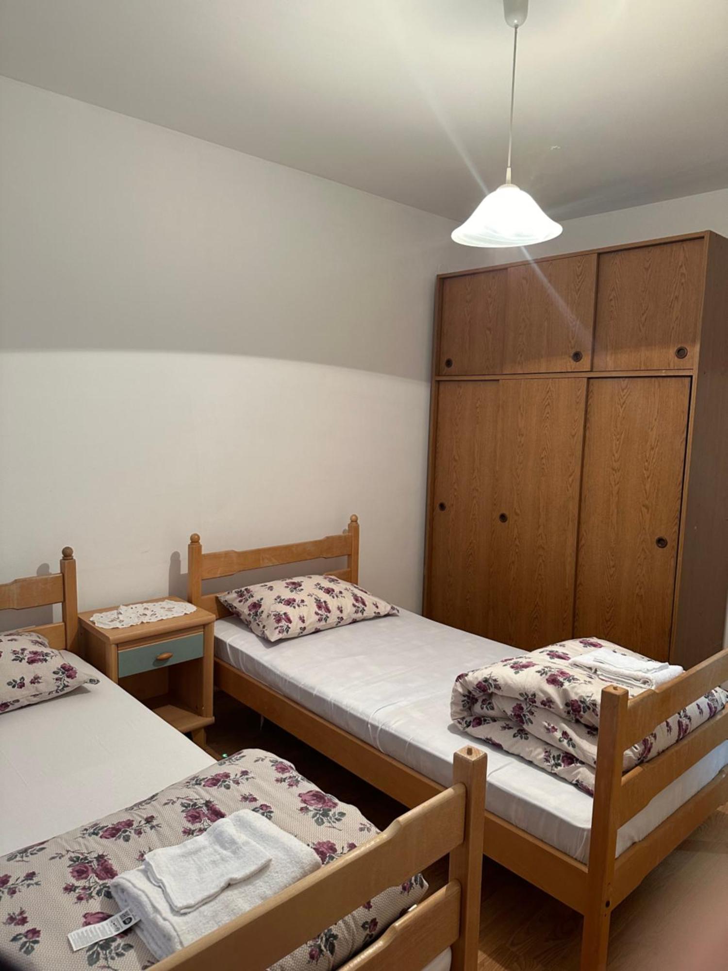 Apartment Collina Mostar Bagian luar foto