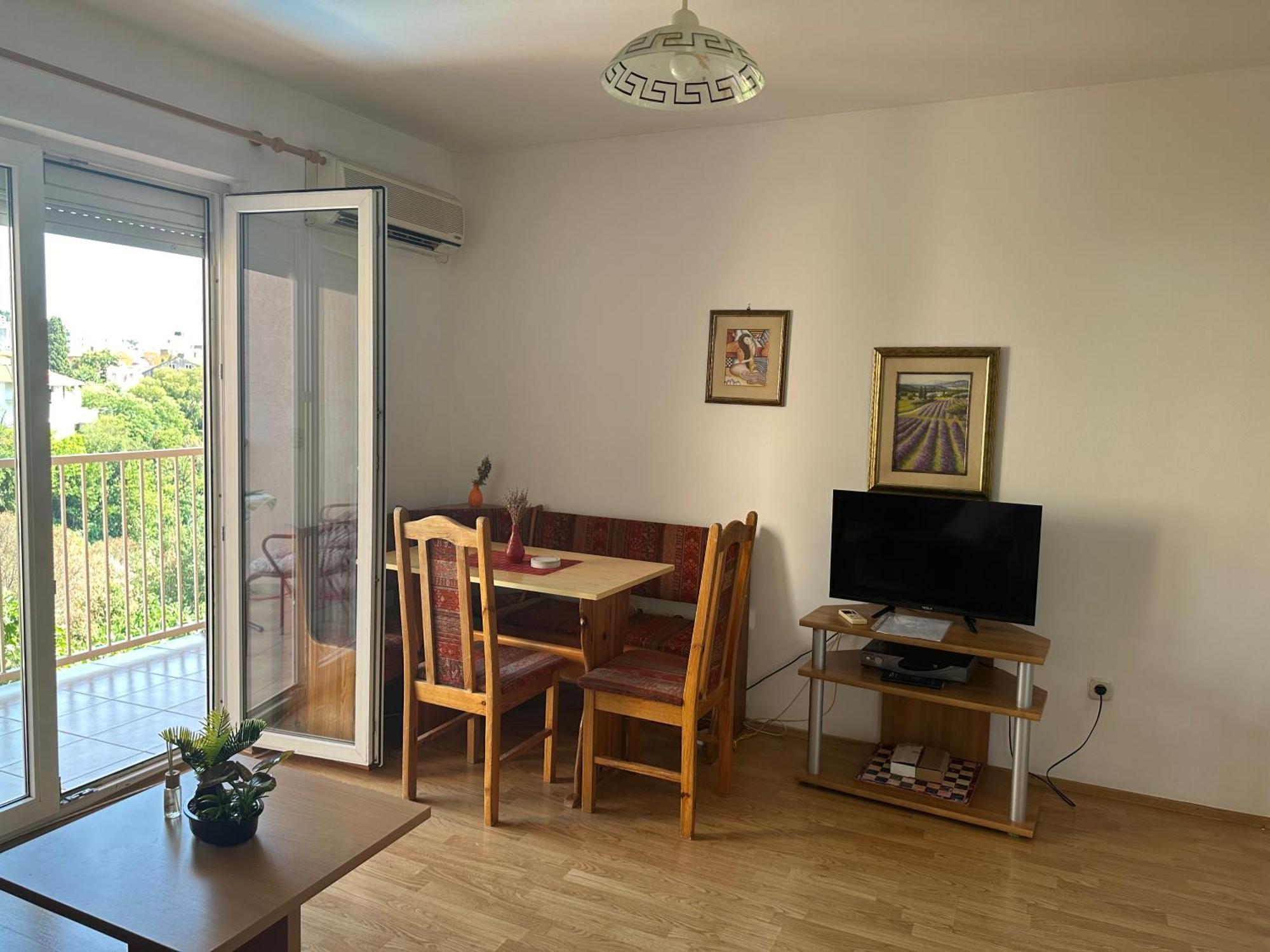 Apartment Collina Mostar Bagian luar foto