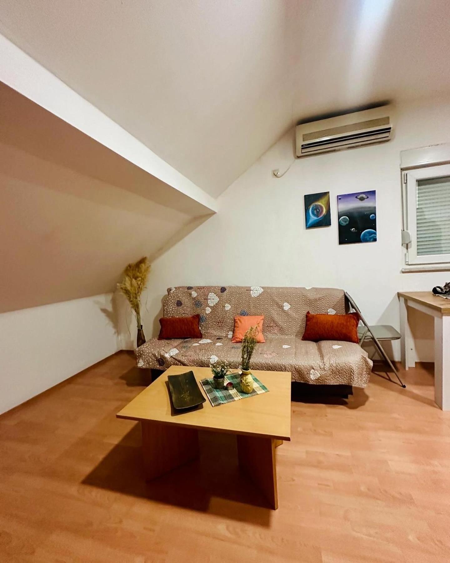 Apartment Collina Mostar Bagian luar foto